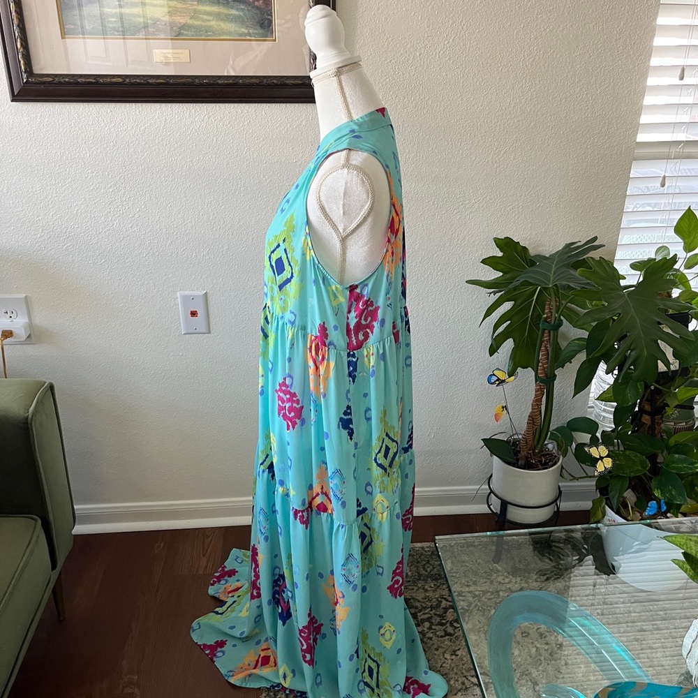 Maxi dress by Fairhope. Size XL.